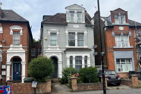 undefined, London N22