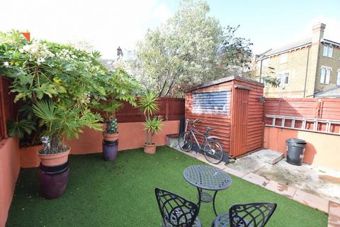 4 bedroom semi-detached house for sale, Harold Road, Clacton-on-Sea