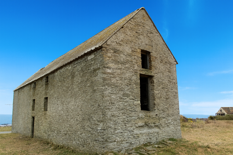 Ruin for sale, Staxigoe, Wick  KW1