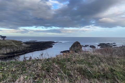 Ruin for sale, Staxigoe, Wick  KW1