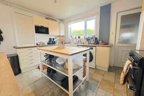3 bedroom semi-detached house for sale, Park Road, Cannock WS11