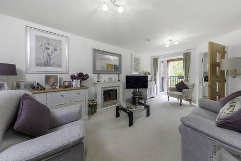 2 bedroom retirement property for sale, Dukes Ride, Crowthorne RG45