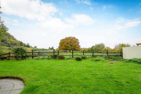 4 bedroom detached house to rent, Noden Drive, Ross-on-Wye