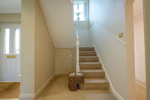 4 bedroom detached house to rent, Noden Drive, Ross-on-Wye