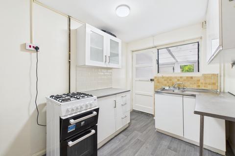 3 bedroom terraced house for sale, Fairway, Kingsley, NN2 7JX