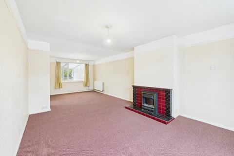 3 bedroom terraced house for sale, Fairway, Kingsley, NN2 7JX