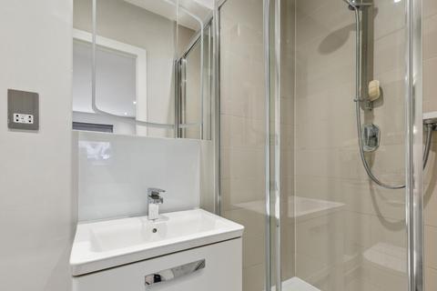 2 bedroom apartment to rent, Black Friars Lane, London EC4V