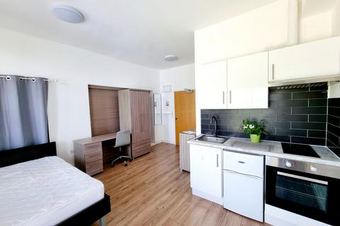 undefined, Burnside Road, Dagenham RM8