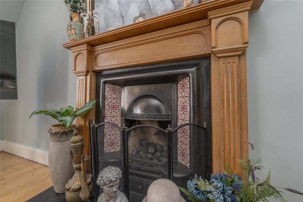 Lounge Alt