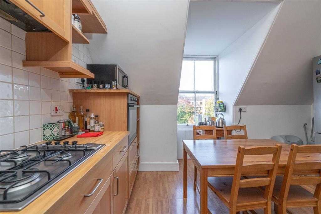 Kitchen Alt