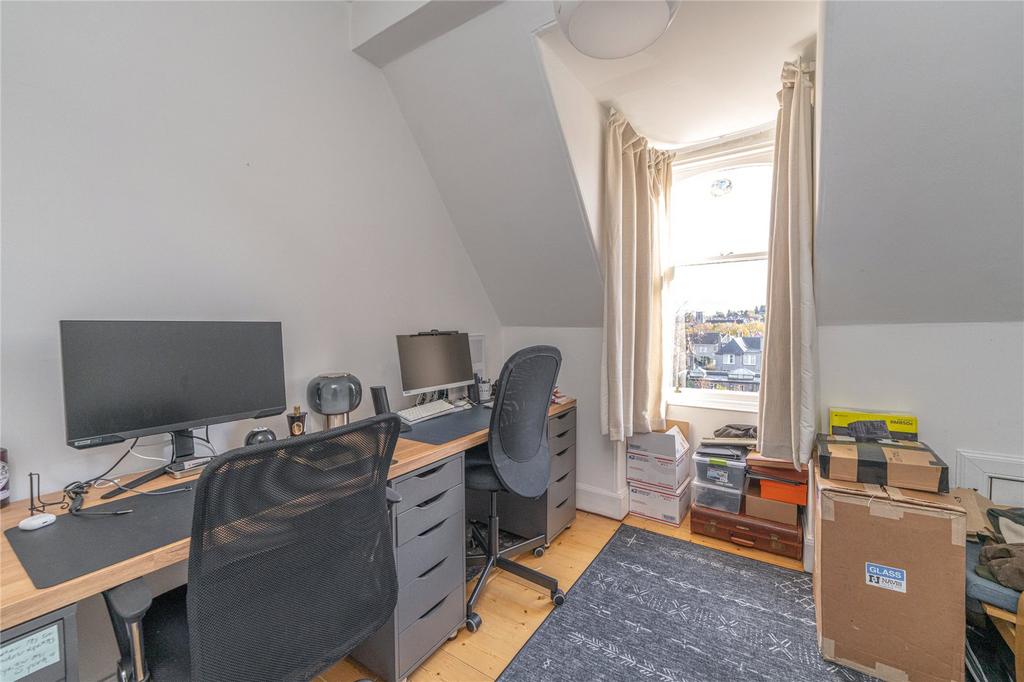 Bedroom 2 Alt