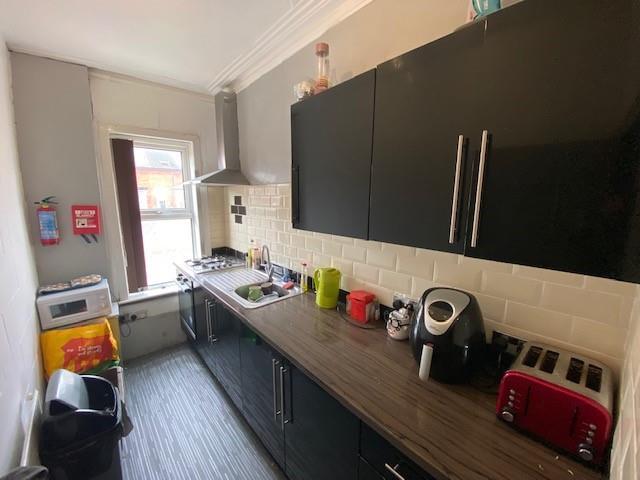 Kitchen 2