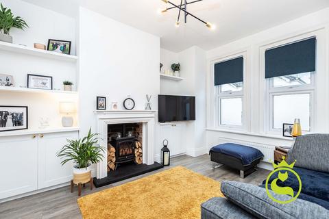 2 bedroom semi-detached house for sale, Francis Road, Poole BH12