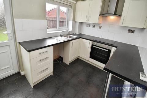 2 bedroom house to rent, Clipstone Gardens, Wigston
