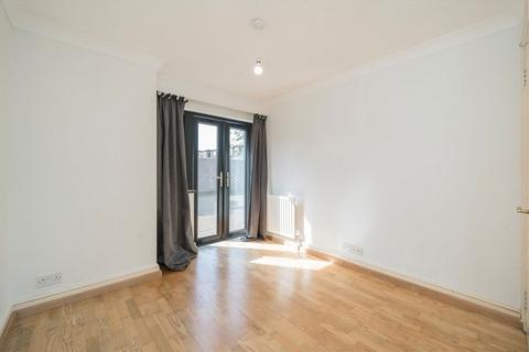 undefined, Woodstock Avenue, London W13