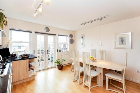 4 bedroom townhouse for sale, Harlow Moor Road, Harrogate