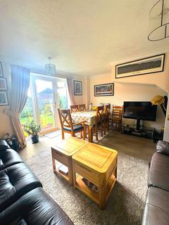 2 bedroom semi-detached house for sale, Totteridge Road, High Wycombe HP13