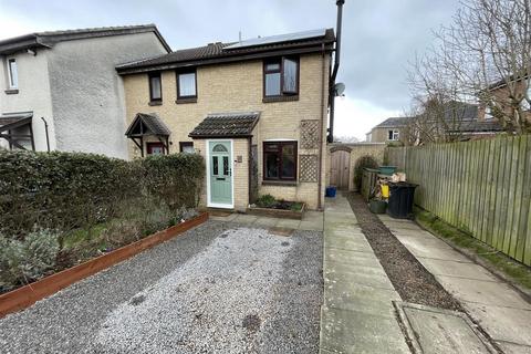 2 bedroom semi-detached house to rent, Amiens Close, Darlington