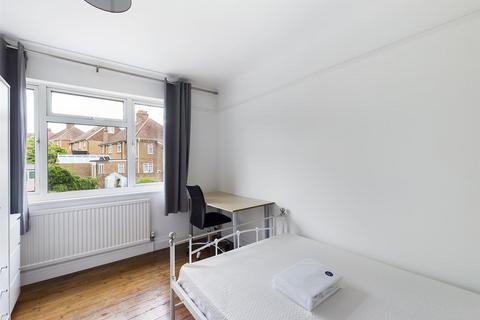 6 bedroom semi-detached house to rent, Park Road, Brighton