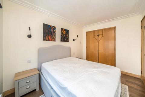 1 bedroom flat for sale, Upper St. Martin's Lane, London WC2H