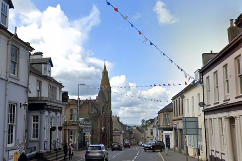 Property for sale, 15 Bloomgate, Lanark ML11