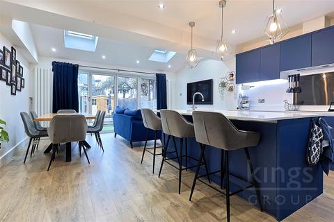 undefined, Bullsmoor Close, Waltham Cross