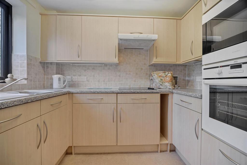 Kitchen.jpg