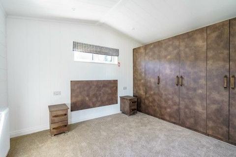 undefined, Acaster Malbis York