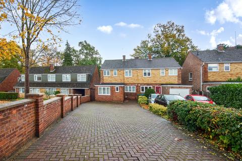 Tudor Drive, Hampshire GU46