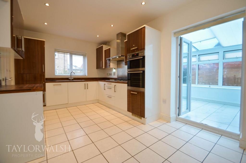 Kitchen / Diner