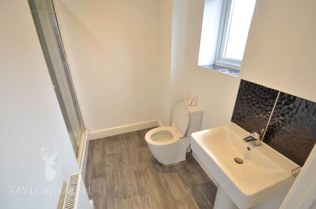 Bedroom 1 En-suite