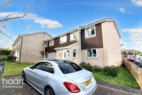 undefined, Rivermead Road, Reading