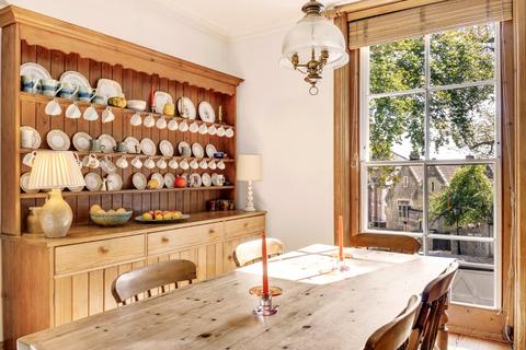 undefined, Cannon Place, Hampstead Village