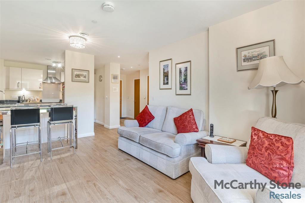 8667828-interior05.jpg