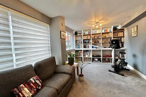 undefined, Moorhen Way, Buckingham, MK18