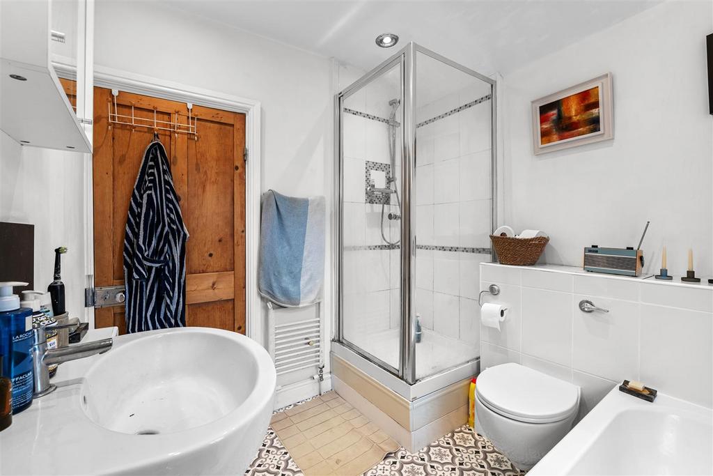 Bathroom-2.jpg