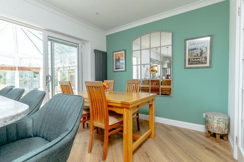 undefined, Thornyhall, Dalkeith EH22