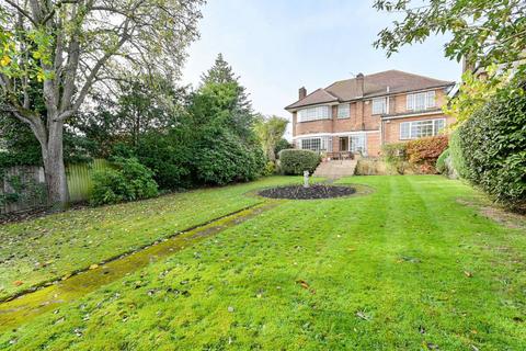 undefined, The Ridings, Ealing, London, W5