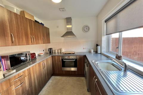 3 bedroom semi-detached house for sale, Poppy Close, Darlington