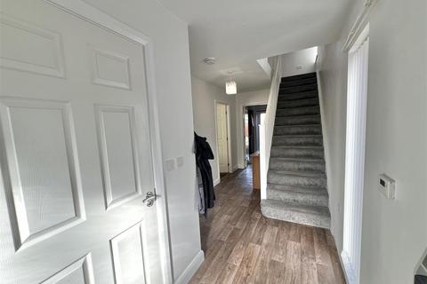 3 bedroom semi-detached house for sale, Poppy Close, Darlington