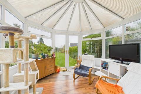 3 bedroom end of terrace house for sale, Mill Road, Swanland