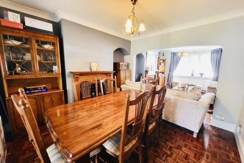 3 bedroom semi-detached house for sale, Morley Crescent, Edgware HA8