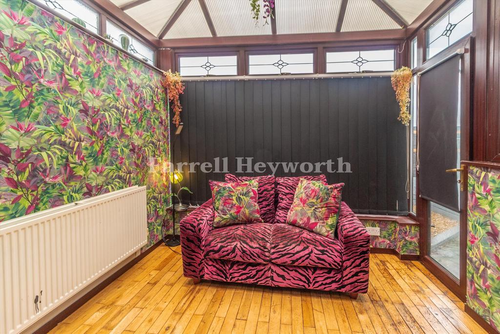 Garden Room image 2