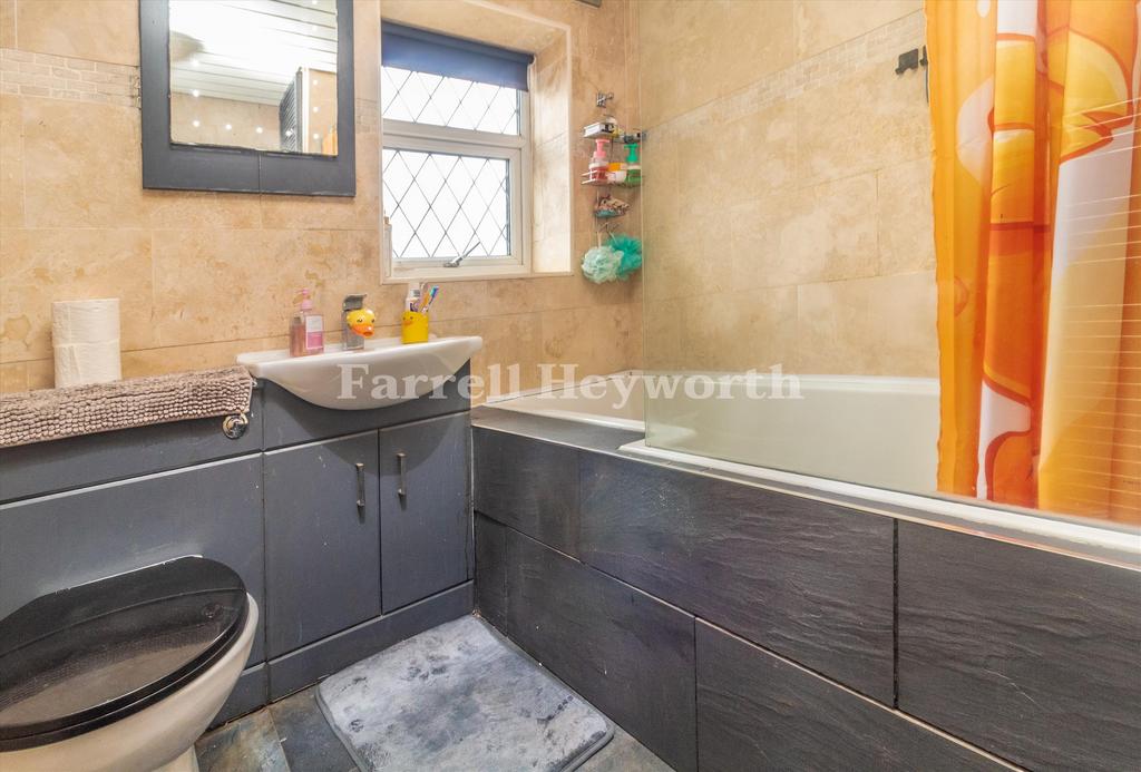 Bathroom image 2