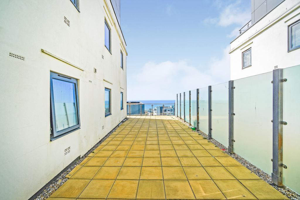 Roof terrace