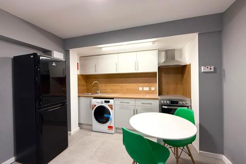 undefined, Bushey Grove Road, Bushey WD23