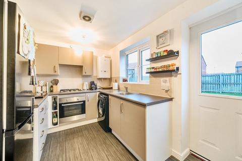 2 bedroom semi-detached house to rent, Thornton Grove, Bradford, West Yorkshire, BD4
