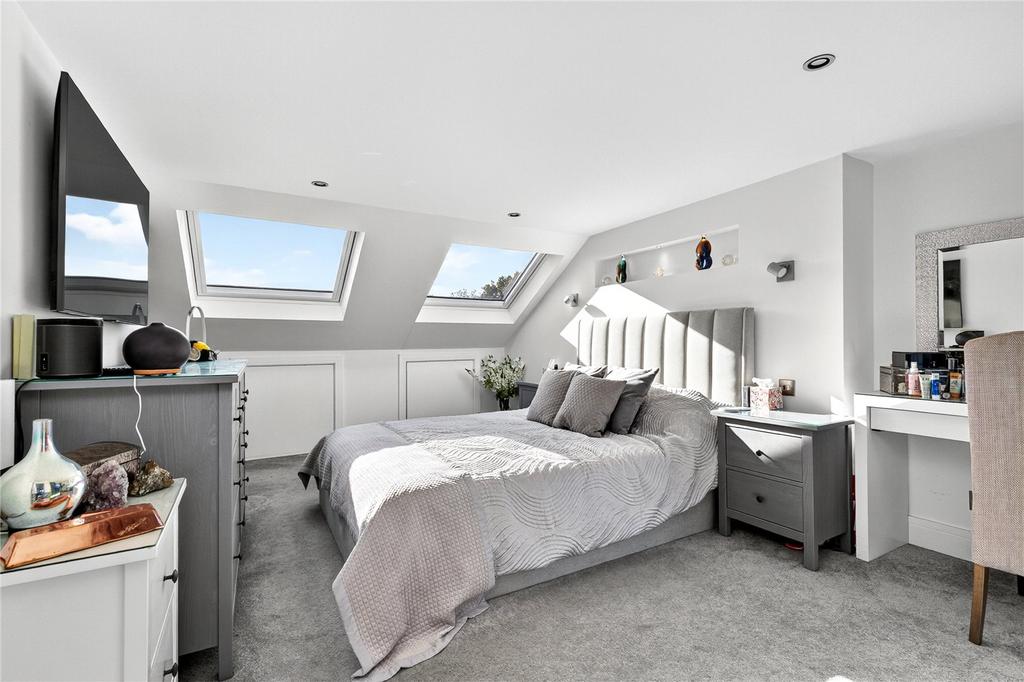 Main Bedroom