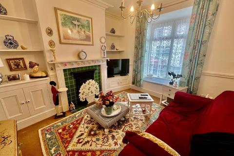 4 bedroom semi-detached house for sale, Gladstone Street, Rothwell, Kettering