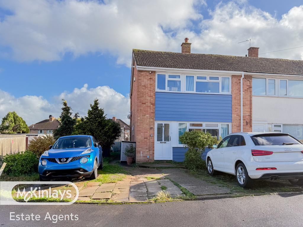 Three-Bed Home in Galmington – Corner Plot &amp; Gr